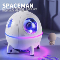 Portable Mini Humidifier,Astronaut Space Small Cool Mist Humidifiers 220ML,USB Desktop Humidifier with Auto Shut Off,Night Light