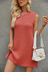 Solid Color Round-neck Knitted Dress